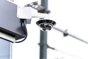 Outdoor Multiscensor Buy Verkada CH52-E Outdoor Multisensor Camera, 4x5MP, Zoom L